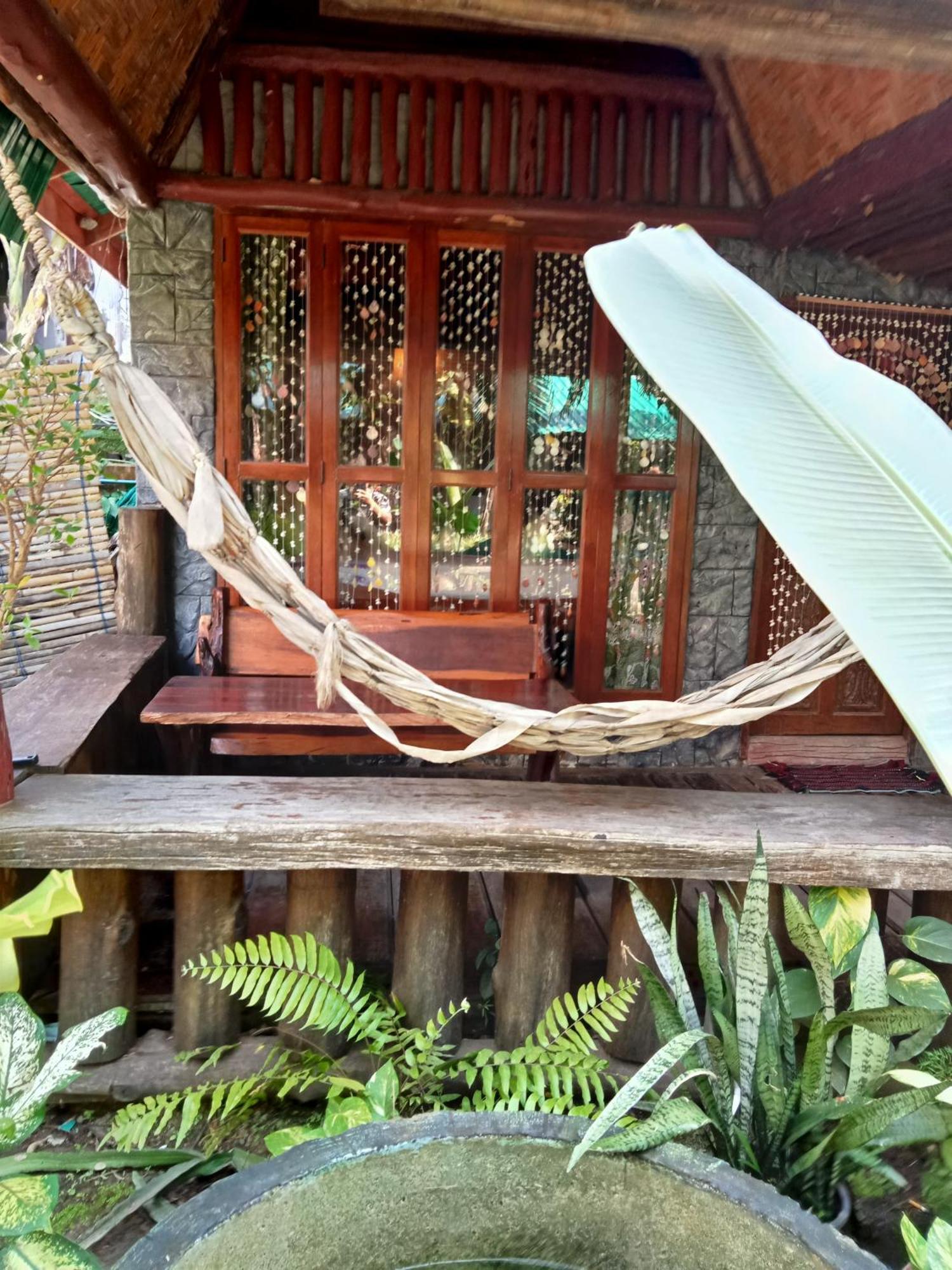 P P Garden Hotel 2*