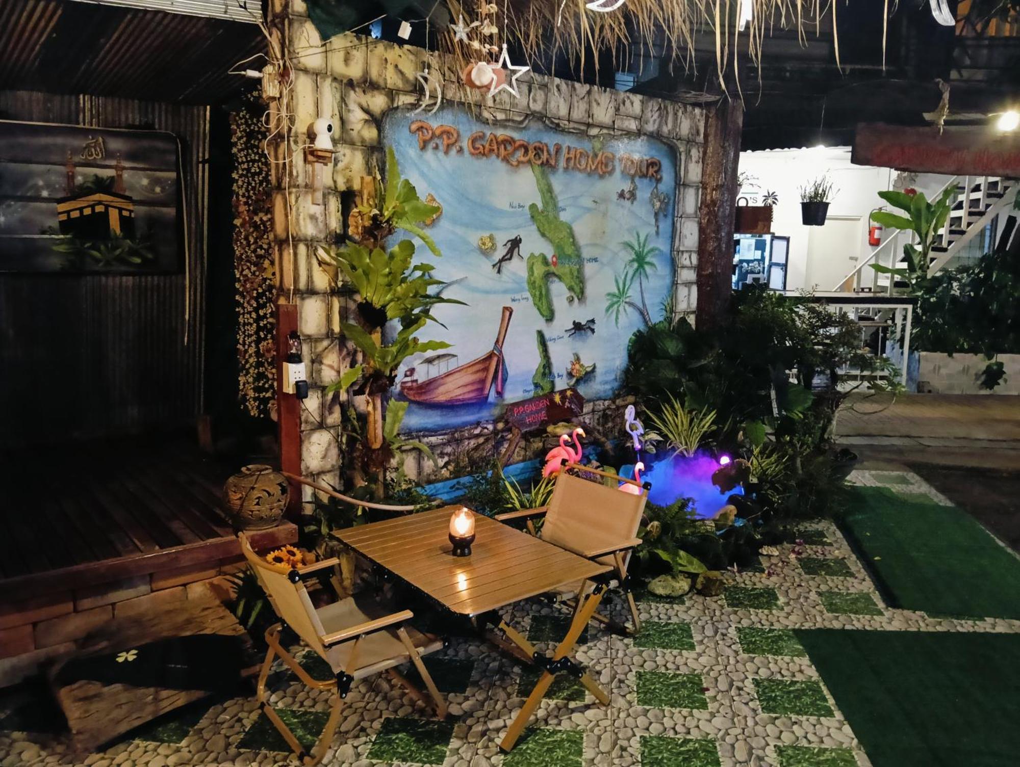 Hotel P P Garden